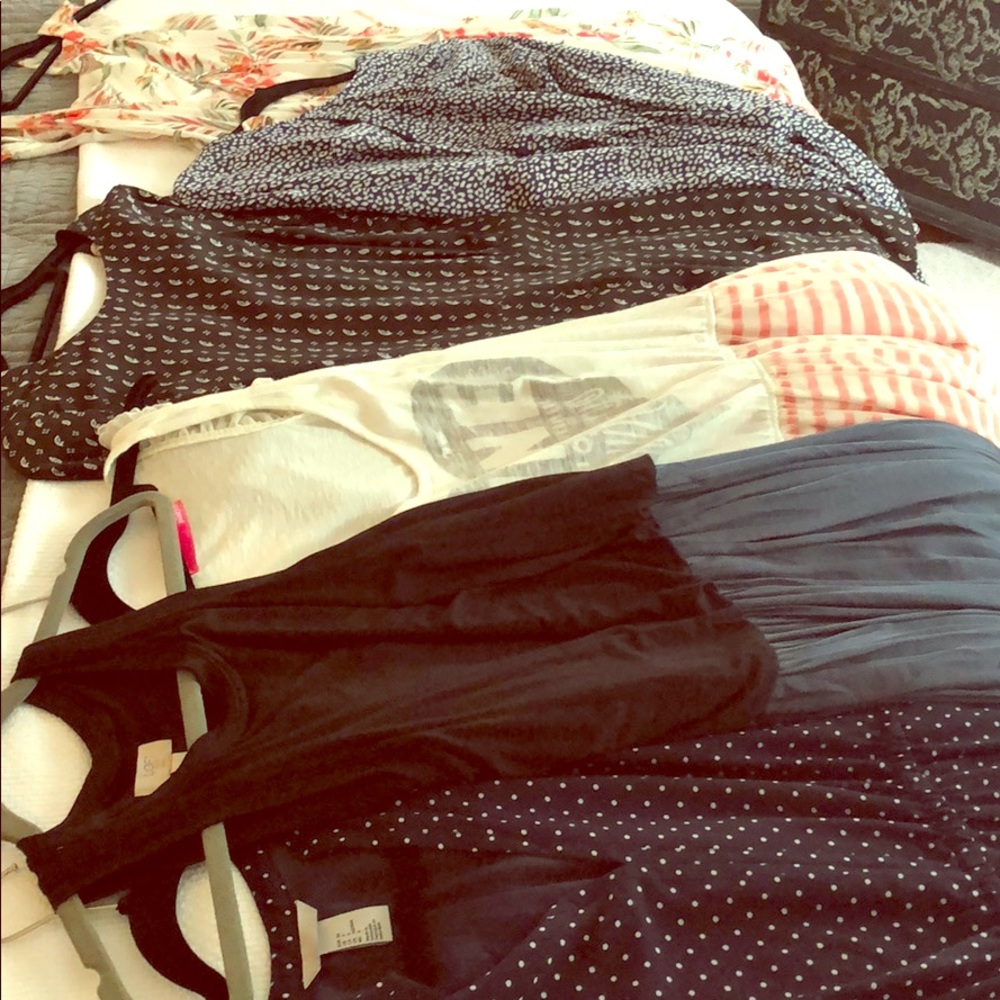 6 dresses and 1 surprise dress!
